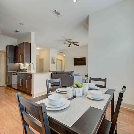 Cozy Apt Nrg Pool,Wi-Fi, Free Parking, Petsok! Houston Exteriör bild