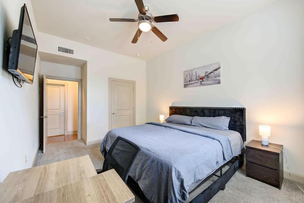 Cozy Apt Nrg Pool,Wi-Fi, Free Parking, Petsok! Houston Exteriör bild